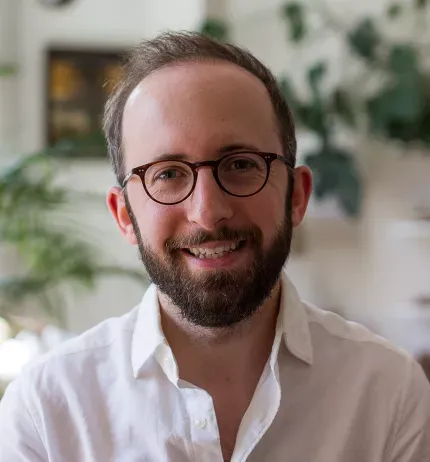 Headshot of Nicolas Stevens